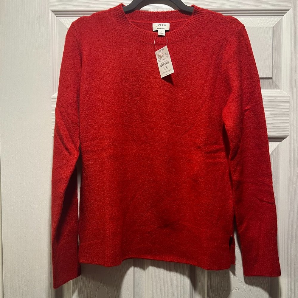 NWT J. Crew Crewneck sweater in extra-soft yarn